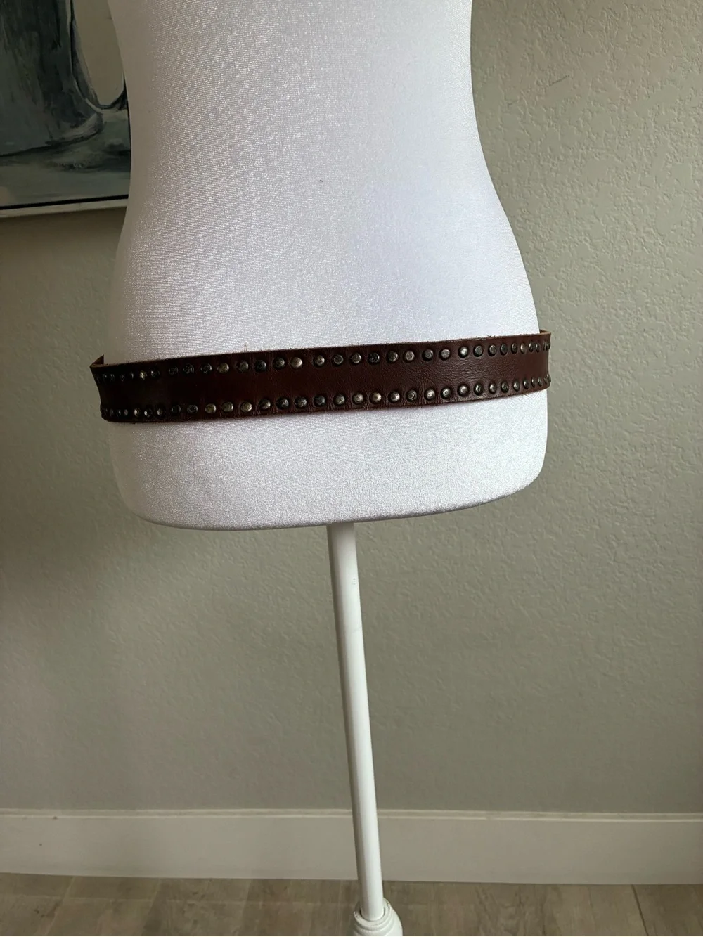 Western Antique Silver Studs Brown Leather Belt With Horse Shoe Buckle